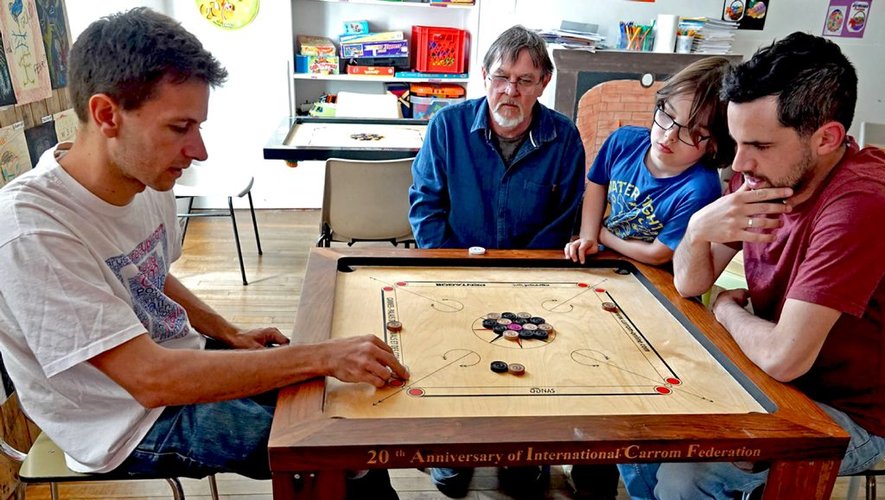Carrom – Image 5